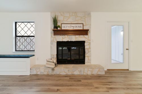 935 Holbrook Cir, Fort Walton Beach FL  32547-6733 exterior
