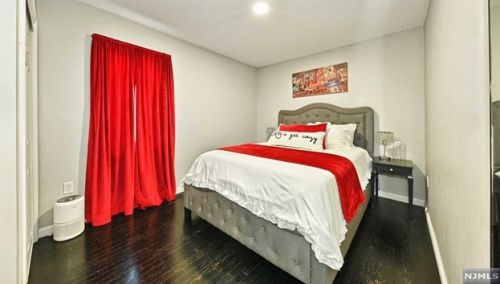 1000 Liberty Ave, North Bergen NJ  07047-1642 exterior
