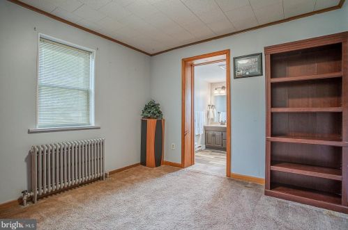 385 Zynn Rd, Downingtown PA  19335-1146 exterior