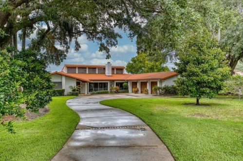 49 Interlaken Rd, Orlando, FL 32804-3448
