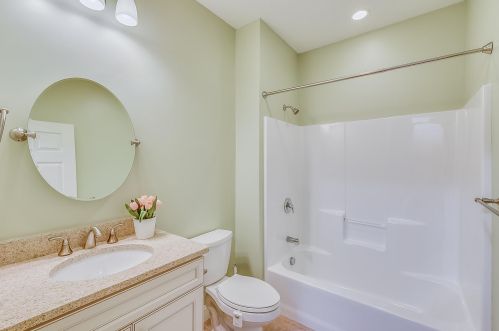 70 Greyhawk Dr, Mashpee MA 02649-4420 exterior