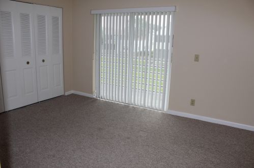 282 Camden L, West Palm Beach FL  33417-2057 exterior