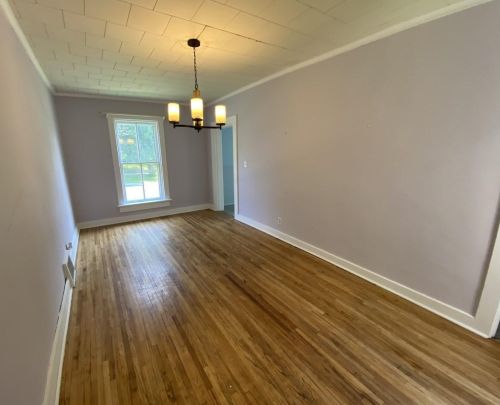 318 6th St, Waterford MN  55057-2554 exterior