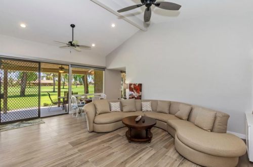 43397 Lacovia Dr, Indio CA  92203-8088 exterior