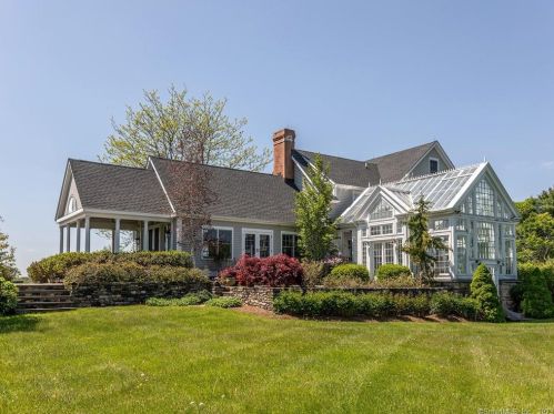 98 Bacon Rd, Roxbury, CT 06783-1919