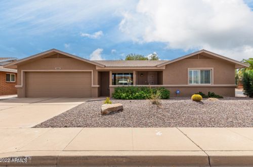 5051 Emelita Ave, Mesa, AZ 85206-2862