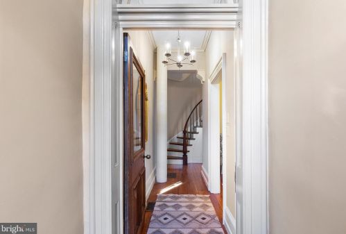 507 24th St, Philadelphia, PA 19146-1116