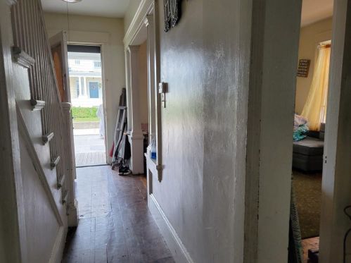 82 Lynch St, Providence RI  02908-5106 exterior