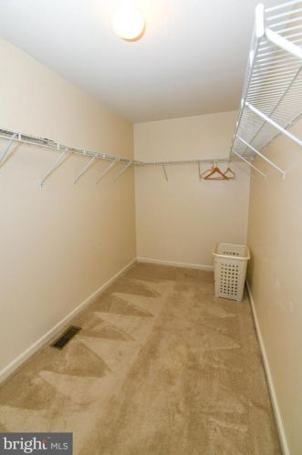 42 Putter Ln, Pottstown PA  19464-7801 exterior