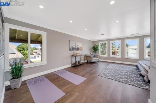 829 Katrina St, Livermore CA  94550-2392 exterior