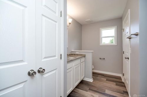 2736 Greystoke Dr, Xenia OH 45385-5719 exterior