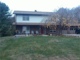 5244 Mountain Dr, Emmaus, PA 18049-4517
