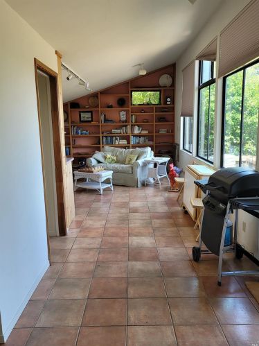 3431 Burnside Rd, Sebastopol CA  95472-9139 exterior