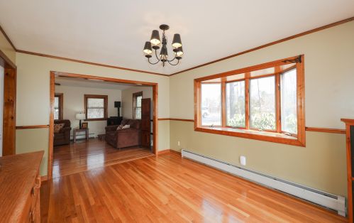 16 10th St, Kingston NH  03848-3717 exterior