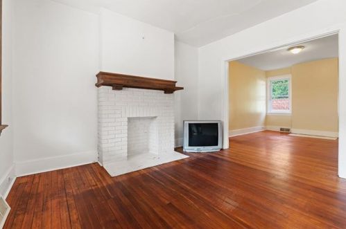 4329 Stanton Ave, Pittsburgh PA  15201-2243 exterior