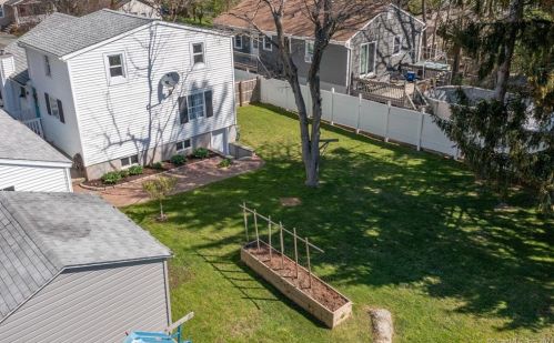 10 Beech St, Danbury CT  06810-5719 exterior