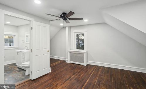 406 Ashland Ave, Manor PA  19036-1722 exterior