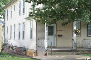 108 Poplar Ave, Hummelstown, PA 17036-2307