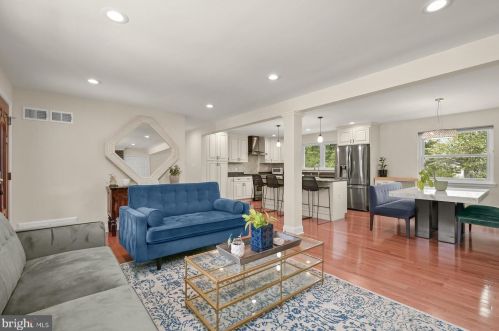 3248 Brandy Ct, Falls Church VA  22042-3704 exterior