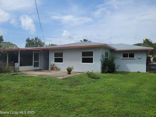 557 Futch Way, Sebastian, FL 32958-4331