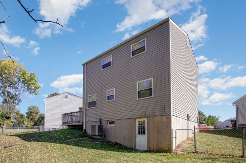 3915 Arrow Ct, Florence KY  41042-3003 exterior