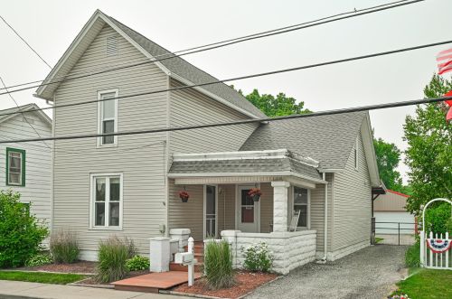 40 Pratt St, Johnstown, OH 43031-1268