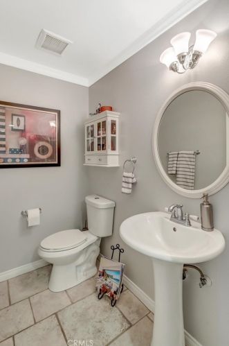 216 Glendora Ave, Covina CA 91724-2954 exterior