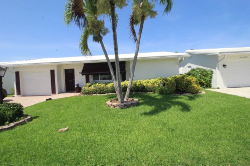 712 15th St, Boynton Beach, FL 33426-5410