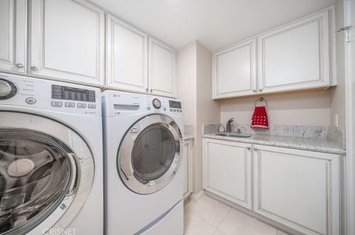 3622 Reina Ct, Calabasas CA exterior