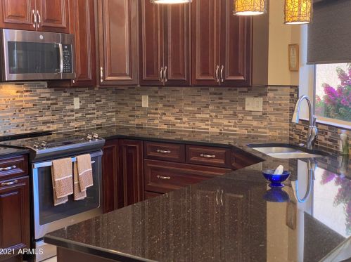 13051 Blue Sky Dr, Sun City, AZ 85375-1815