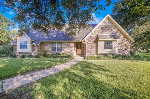 5501 Kayway Dr, Greenville, TX 75402-6411