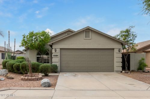 8815 Downing St, Mesa, AZ 85207-6027