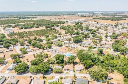 28 Cedar Dr, Davenport FL 33837-9783 exterior