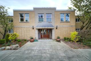 1818 Bigelow Ave, Seattle, WA 98109-2616