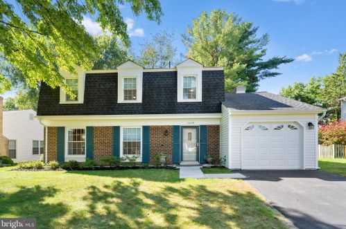 12729 Taustin Ln, Herndon, VA 20170-2979
