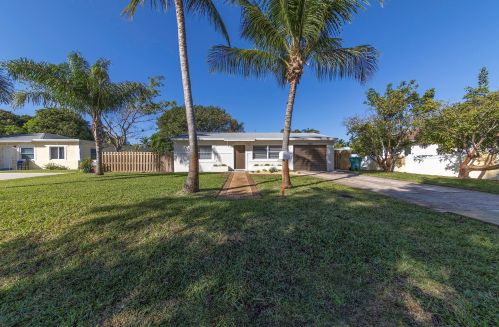 111 3rd Ct, Boynton Beach, FL 33435-4424