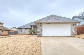 1105 David Rd, Oklahoma City, OK 73160-8523