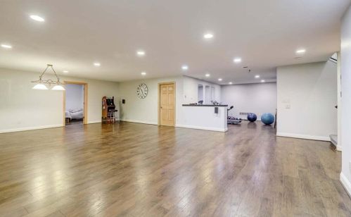 1947 Southwood Trl, West Bend WI  53090-8971 exterior