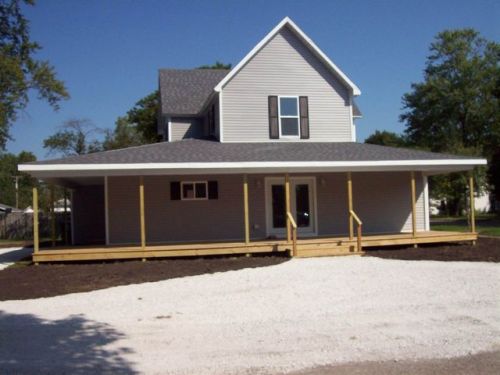 420 Franklin St, Denham, IN 46996-1627