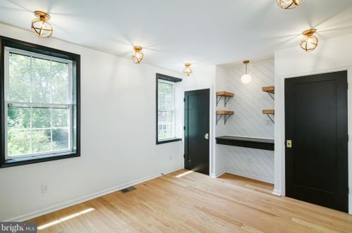 1311 Christian St, Philadelphia PA  19147-3610 exterior