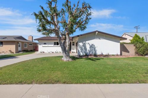 1119 Orchard Ave, Fullerton, CA 92833-4107