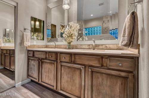 5215 Thunder Hawk Rd, Cave Creek AZ  85331-5593 exterior