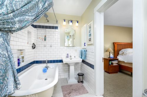 9821 Garibaldi Ave, Temple City CA  91780-1713 exterior