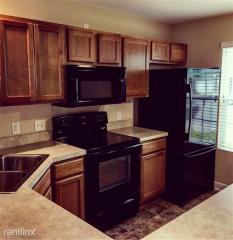 409 Truman Dr, Charleston SC  29445-4707 exterior