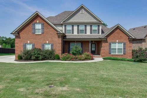 595 Jim Cedar Dr, Murfreesboro, TN 37128