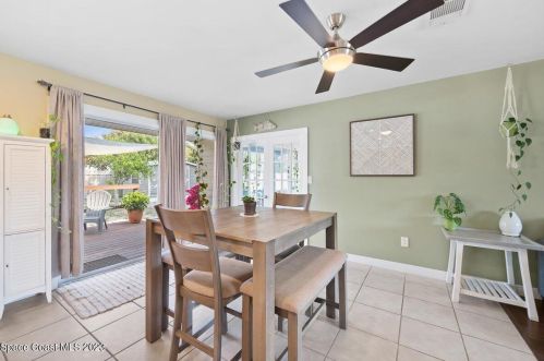 955 Schumann Dr, Sebastian FL  32958-5331 exterior