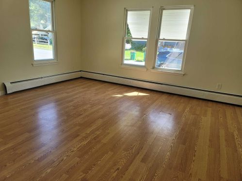 49 Lake St, Poughkeepsie NY  12601-1425 exterior