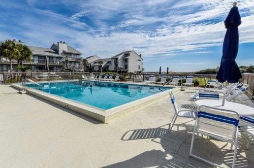 1804 Gulf Bch Dr, Saint George Island FL  32328-2827 exterior