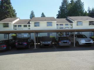 15625 42nd Ave, Seattle WA  98188-2658 exterior