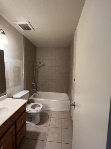 2281 Bikini Ave, San Jose, CA 95122-3010
